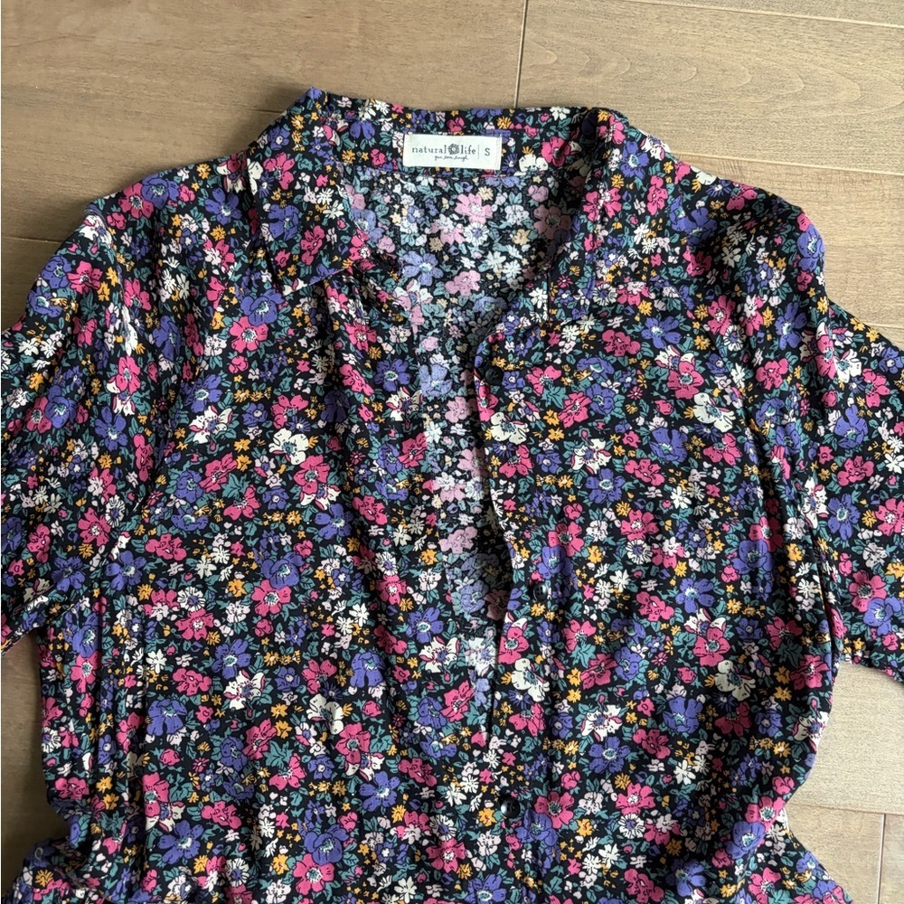 NATURAL LIFE Black Floral Tiered Long-Sleeve Maxi Dress - Picture 2 of 6